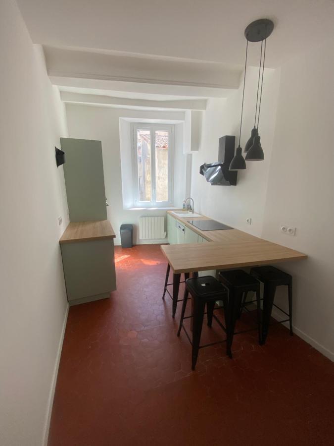 Appartement Charmant T3 Dans Le Centre Historique à Manosque Extérieur photo