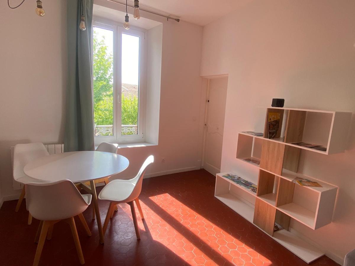 Appartement Charmant T3 Dans Le Centre Historique à Manosque Extérieur photo
