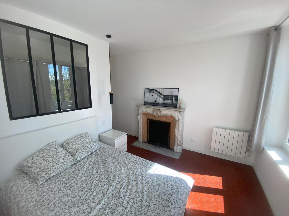 Appartement Charmant T3 Dans Le Centre Historique à Manosque Extérieur photo